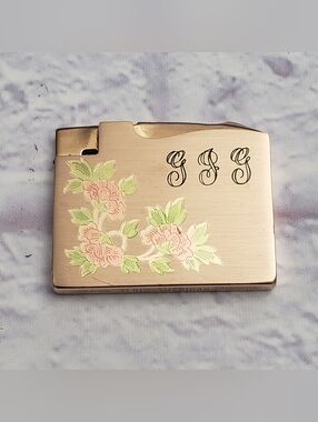VINTAGE 1950s ELGIN AMERICAN Lighter Collectible Monogram